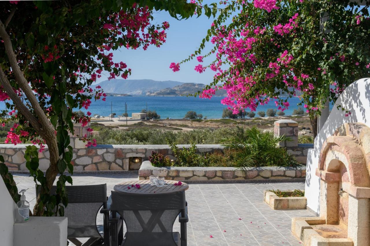 Κalamitsi Rooms & Apartments Kimolos Luaran gambar