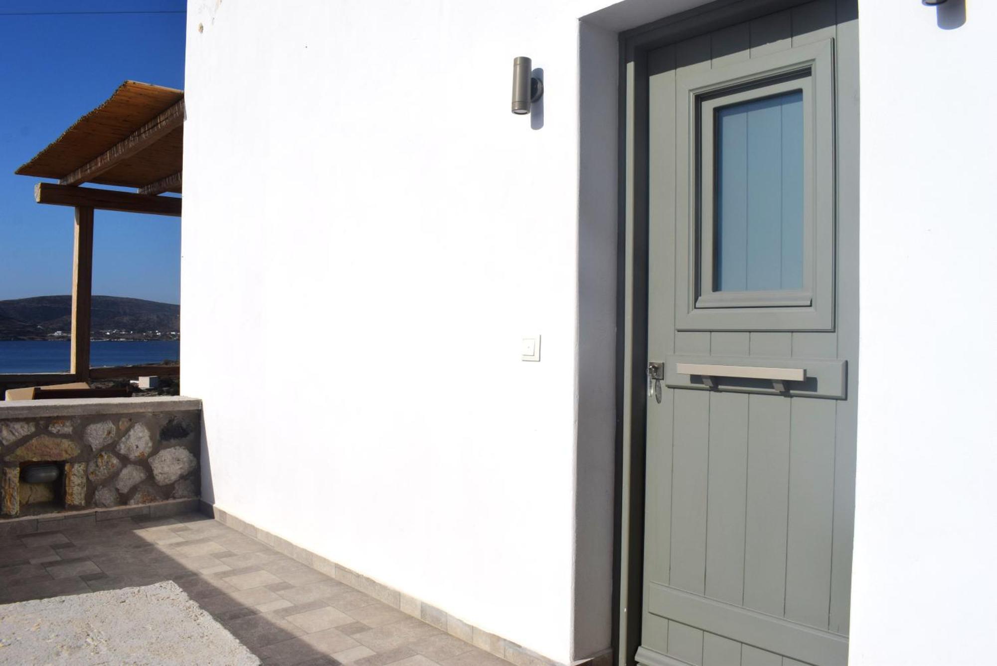 Κalamitsi Rooms & Apartments Kimolos Luaran gambar